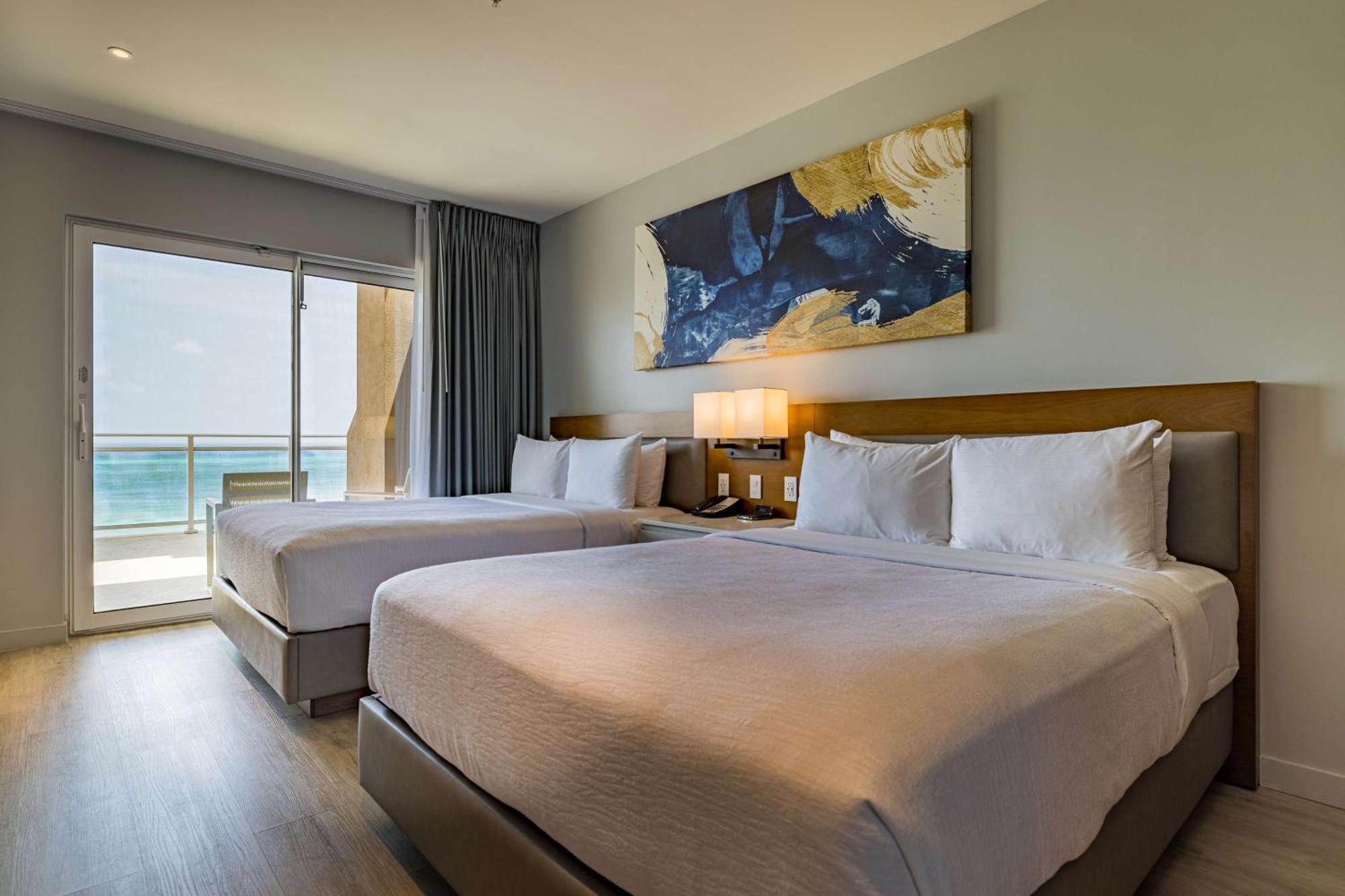 Embassy Suites By Hilton Aruba Beach Resort Palm Beach Exterior photo